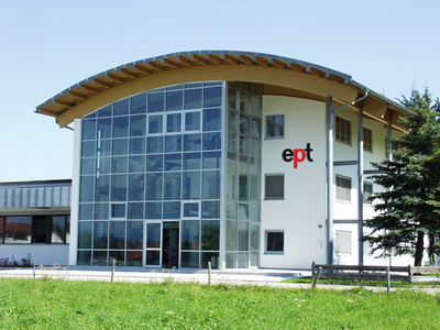 Ept galvenās rūpnīcas paplašināšana Buchingā
