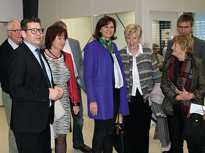 Bavārijas valsts ministre Ilse Aigner apmeklē uzņēmumu „ept GmbH“